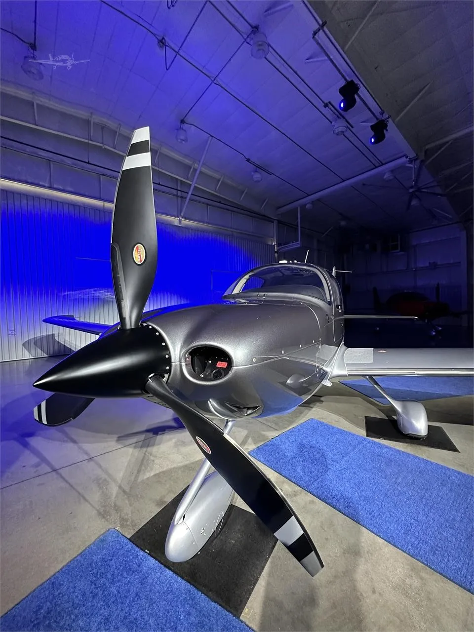 Exterior view of a 2023 CIRRUS SR22-G6 TURBO, N648RJ.