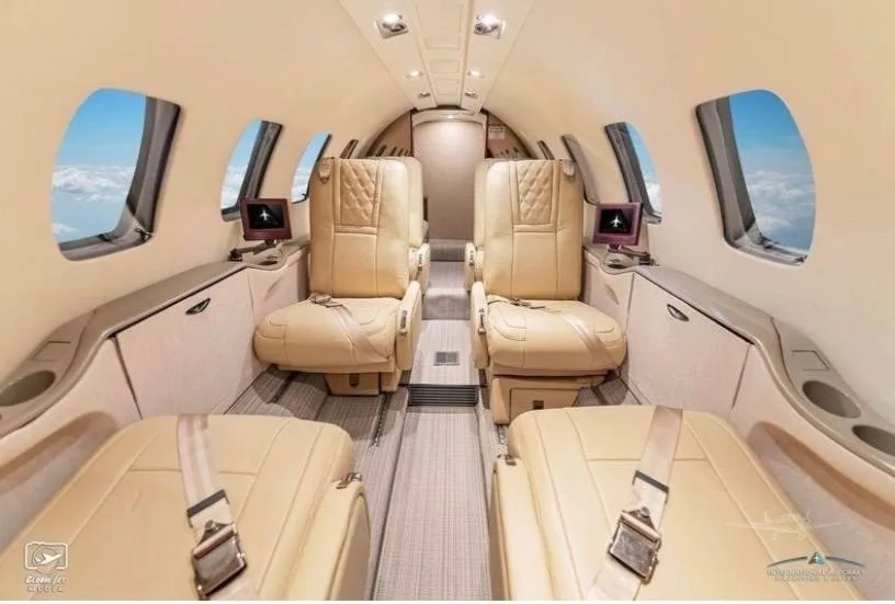 Cabin interior of a 1998 CESSNA CITATION BRAVO.