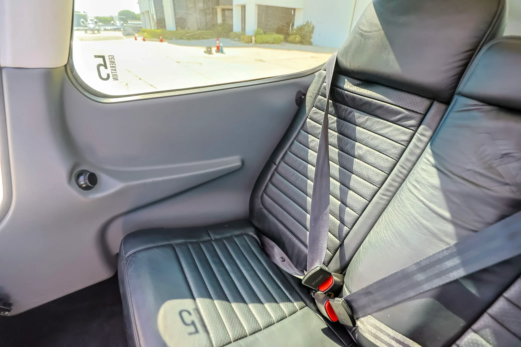 Cabin interior of a Cirrus.