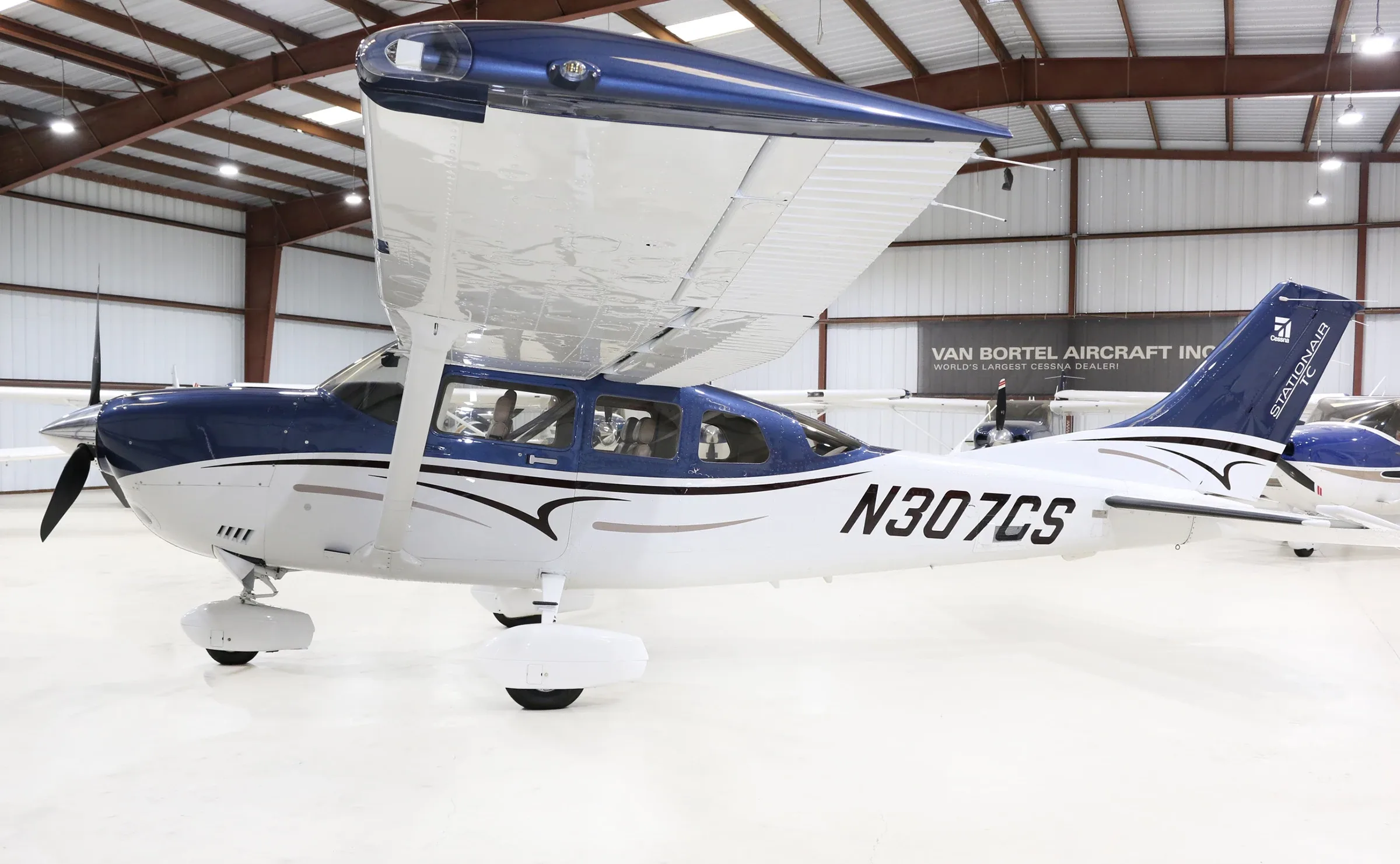 Exterior view of a Cessna Piston 206, G-BMOF.