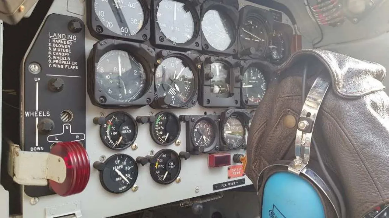 Cockpit and instrument panel of a 1955 North American T-28B Trojan.