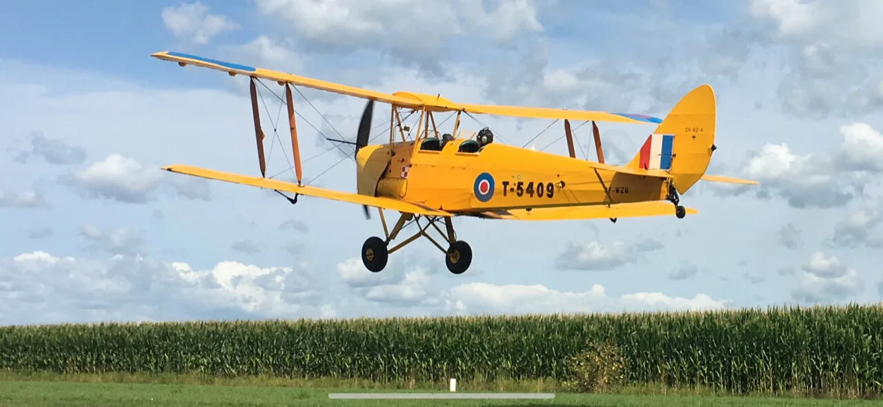 Exterior view of a 1940 de Havilland DH.82A Tiger Moth, CF-WZB.