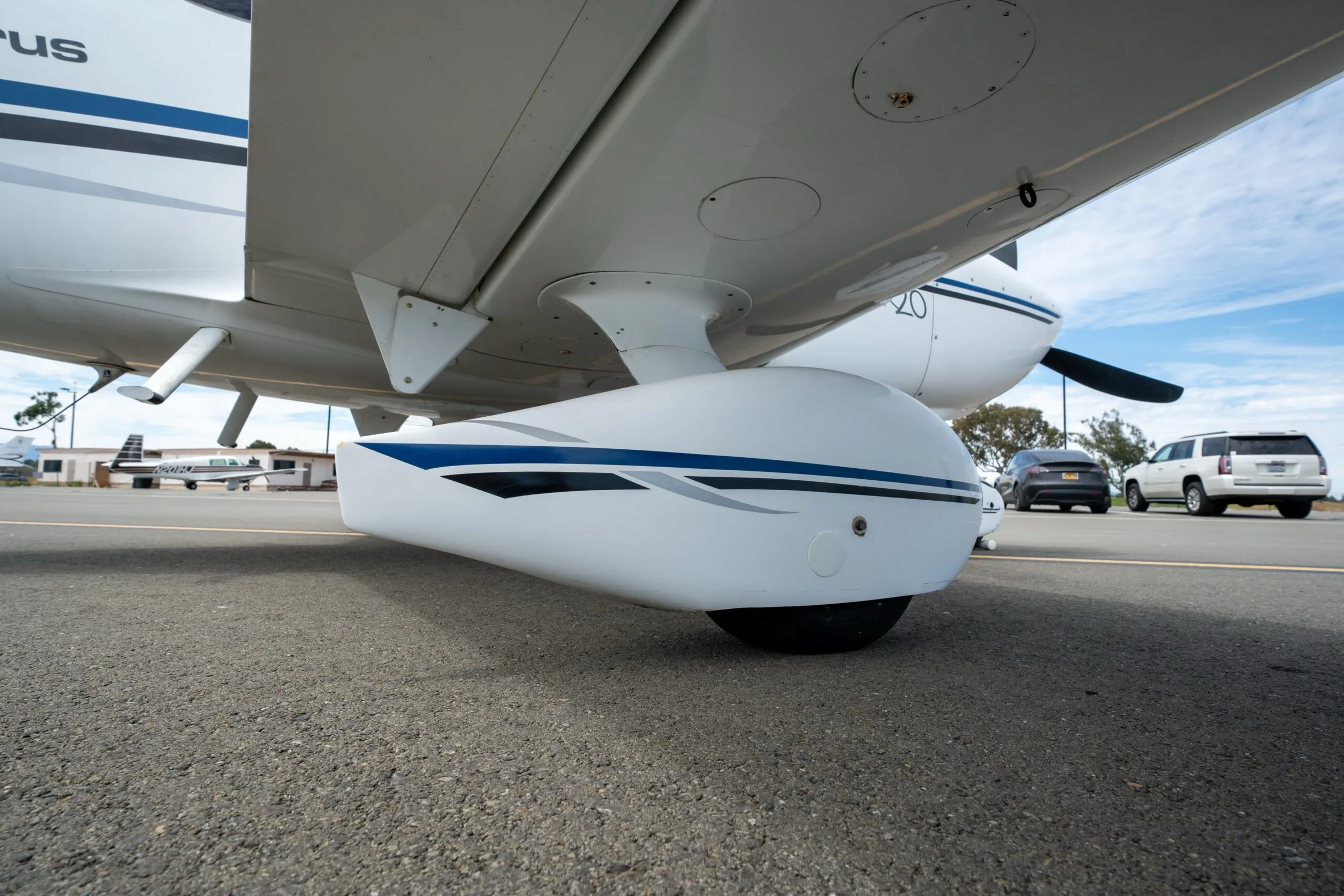 Cabin interior of a 2003 Cirrus SR20-G1.