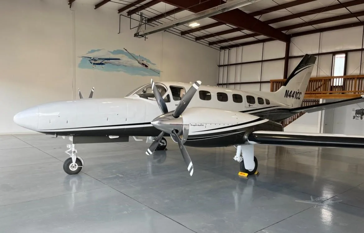Exterior view of a 1978 CESSNA CONQUEST II, N441CC.