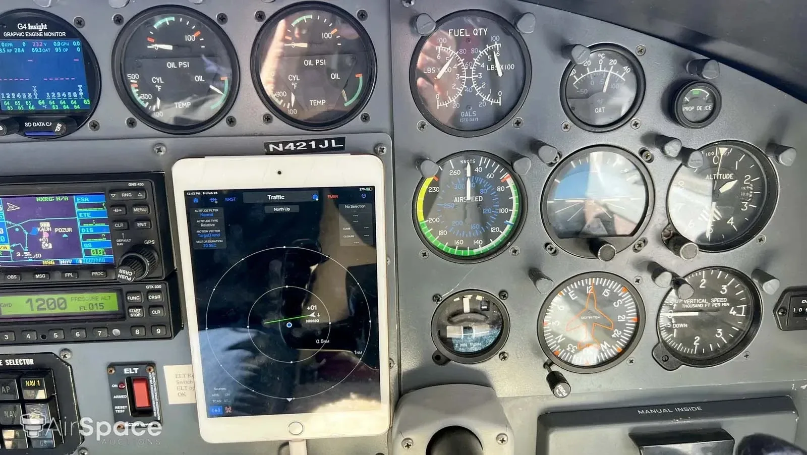 Avionics suite of a 1977 Cessna 421C.