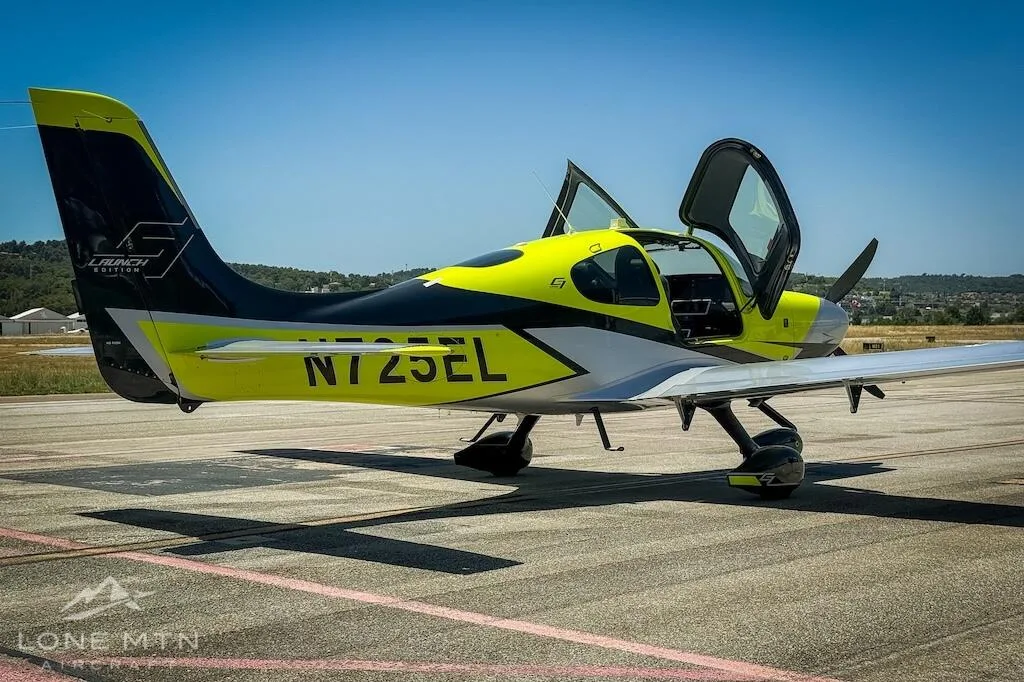 Exterior view of a 2024 Cirrus SR22 G7.