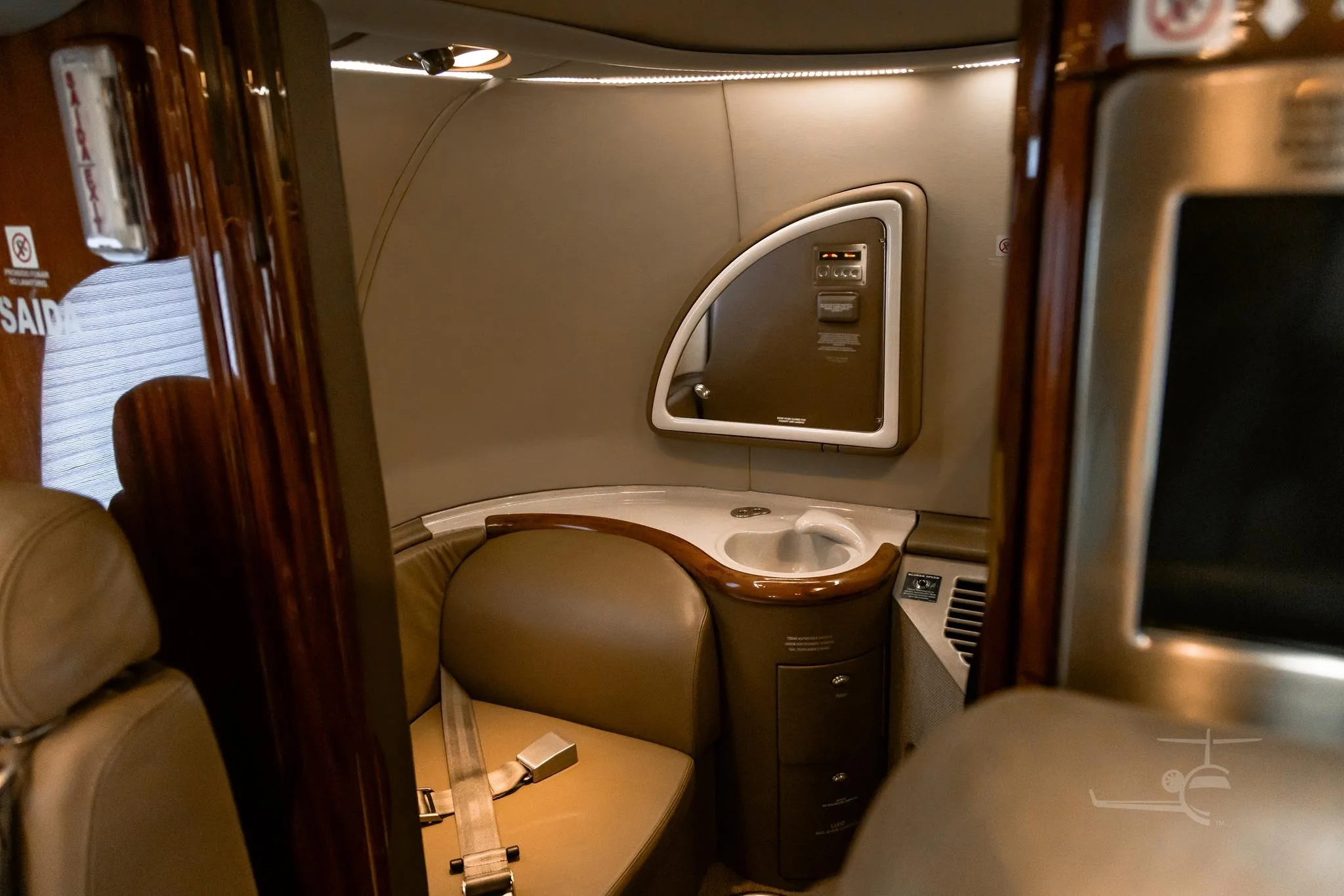 2001 Learjet 45