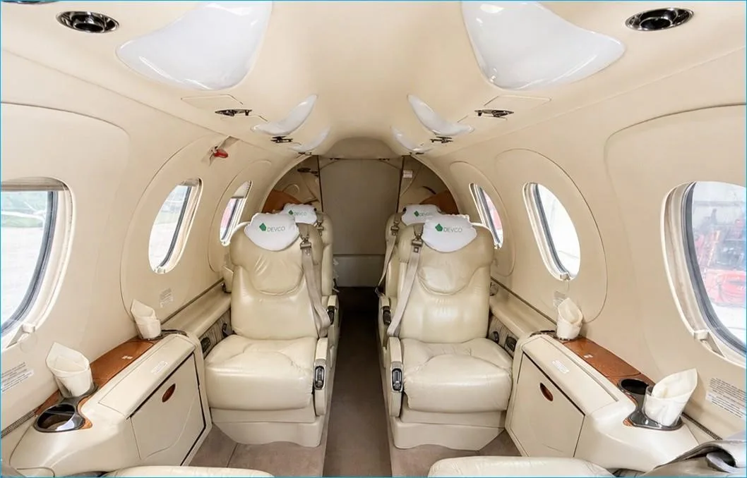 Cabin interior of a 2001 BEECHCRAFT PREMIER I.
