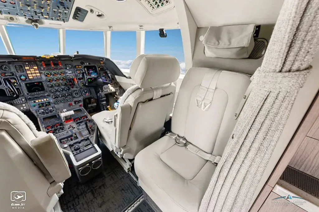 Cabin interior of a 1995 Dassault Falcon 50.