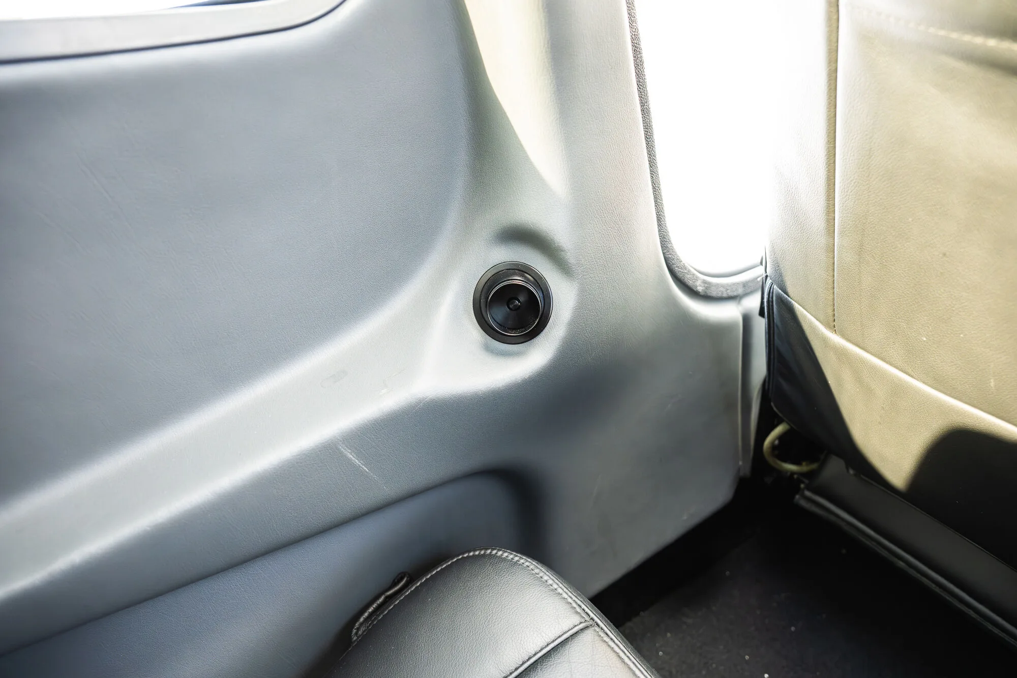 Cabin interior of a 2022 Cirrus SR20-G6.