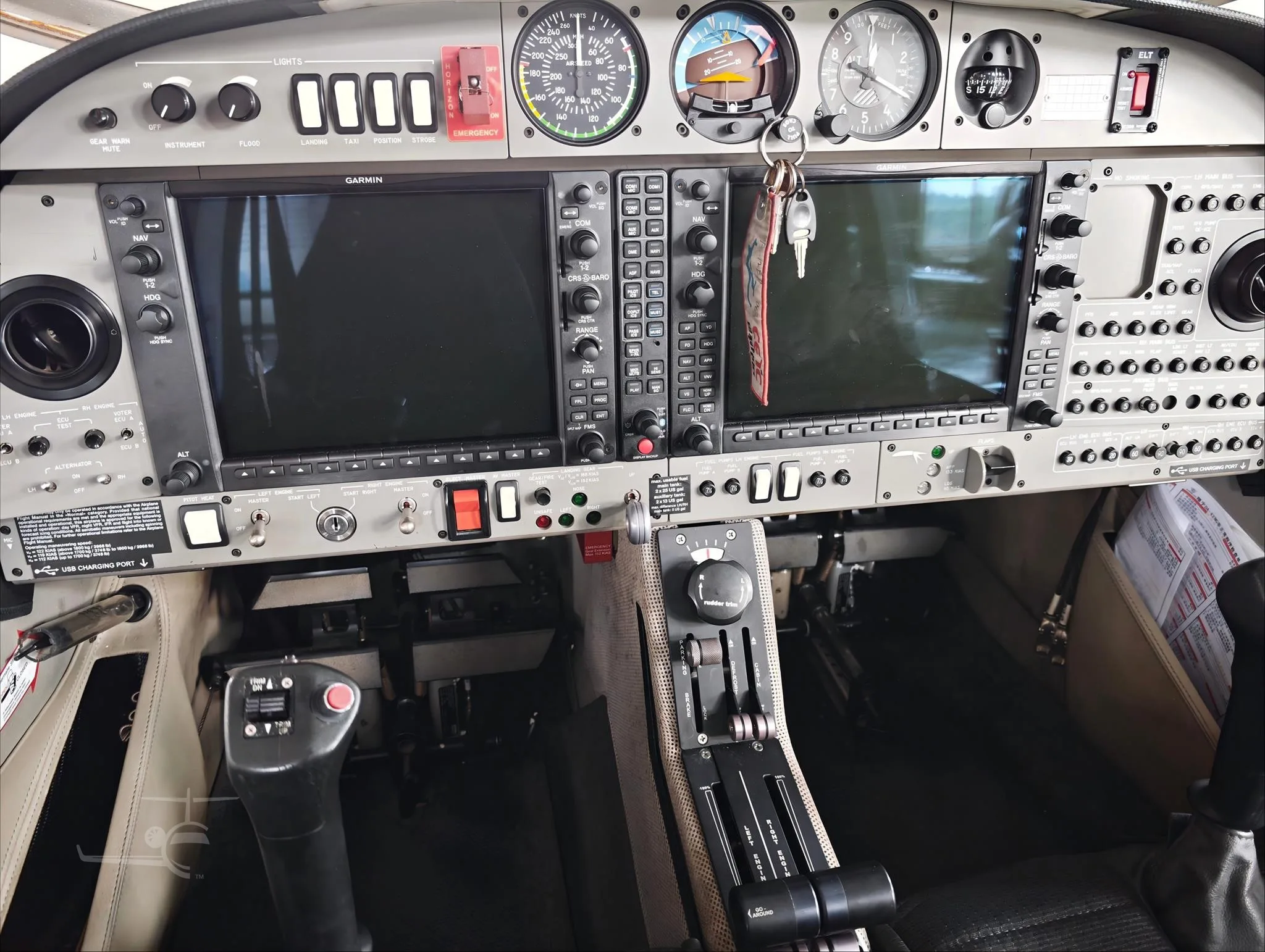 B-1234 - 2015 DIAMOND DA40 D