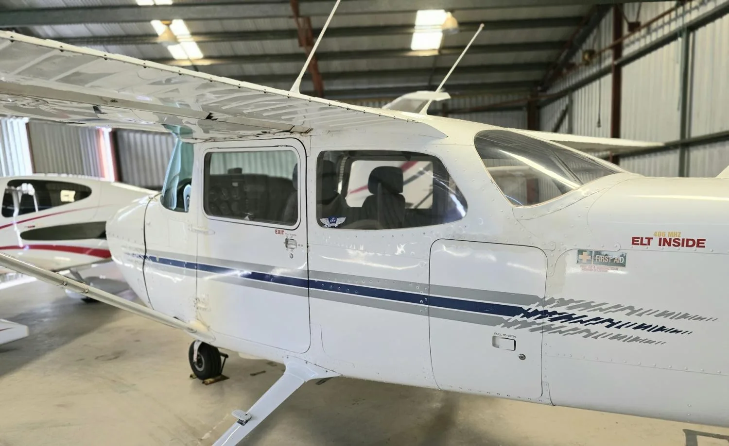 Exterior view of a 1977 Cessna 172N Skyhawk O-320-D2J.
