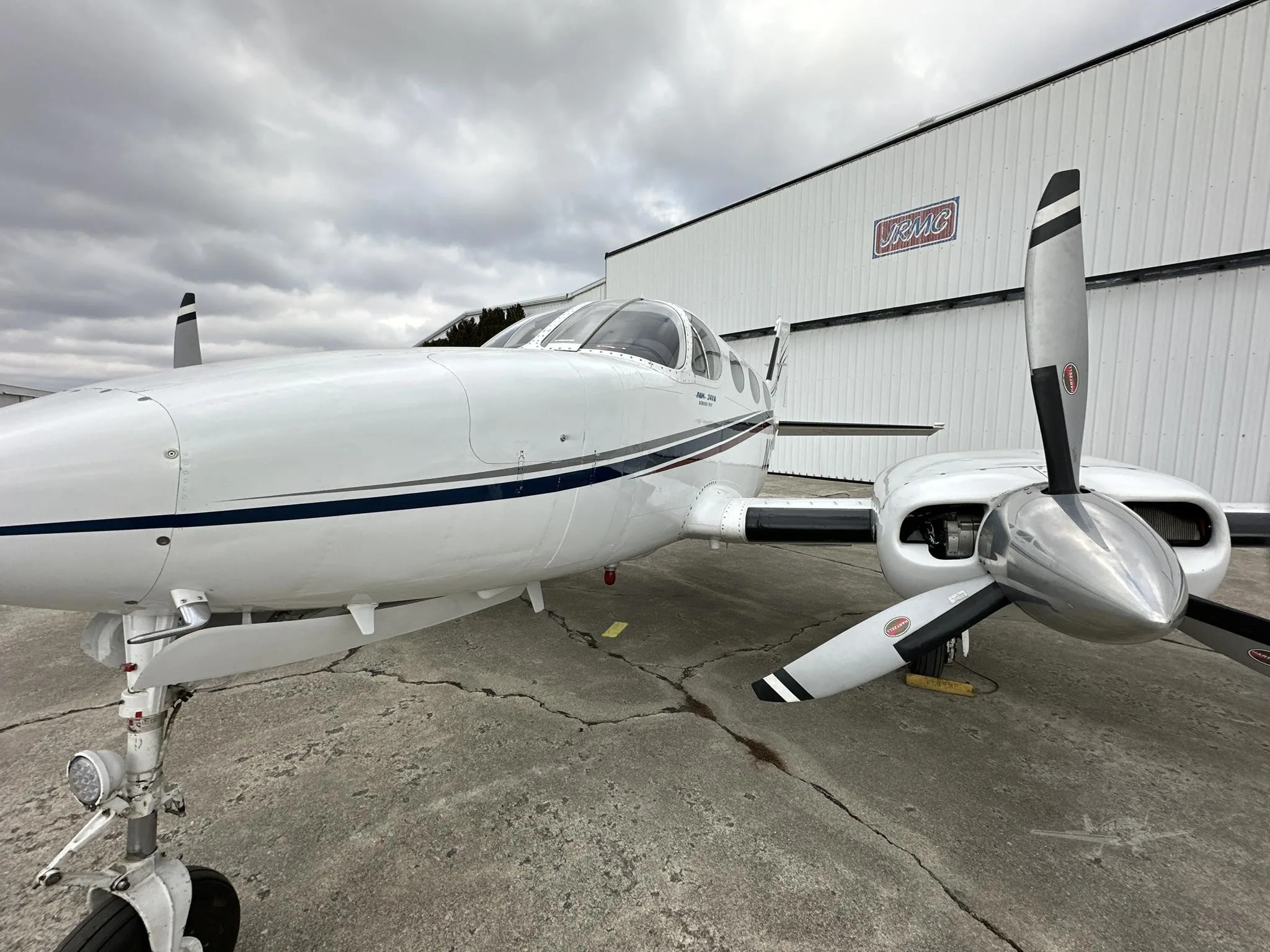 Exterior view of a 1981 CESSNA 340A, N341TV.