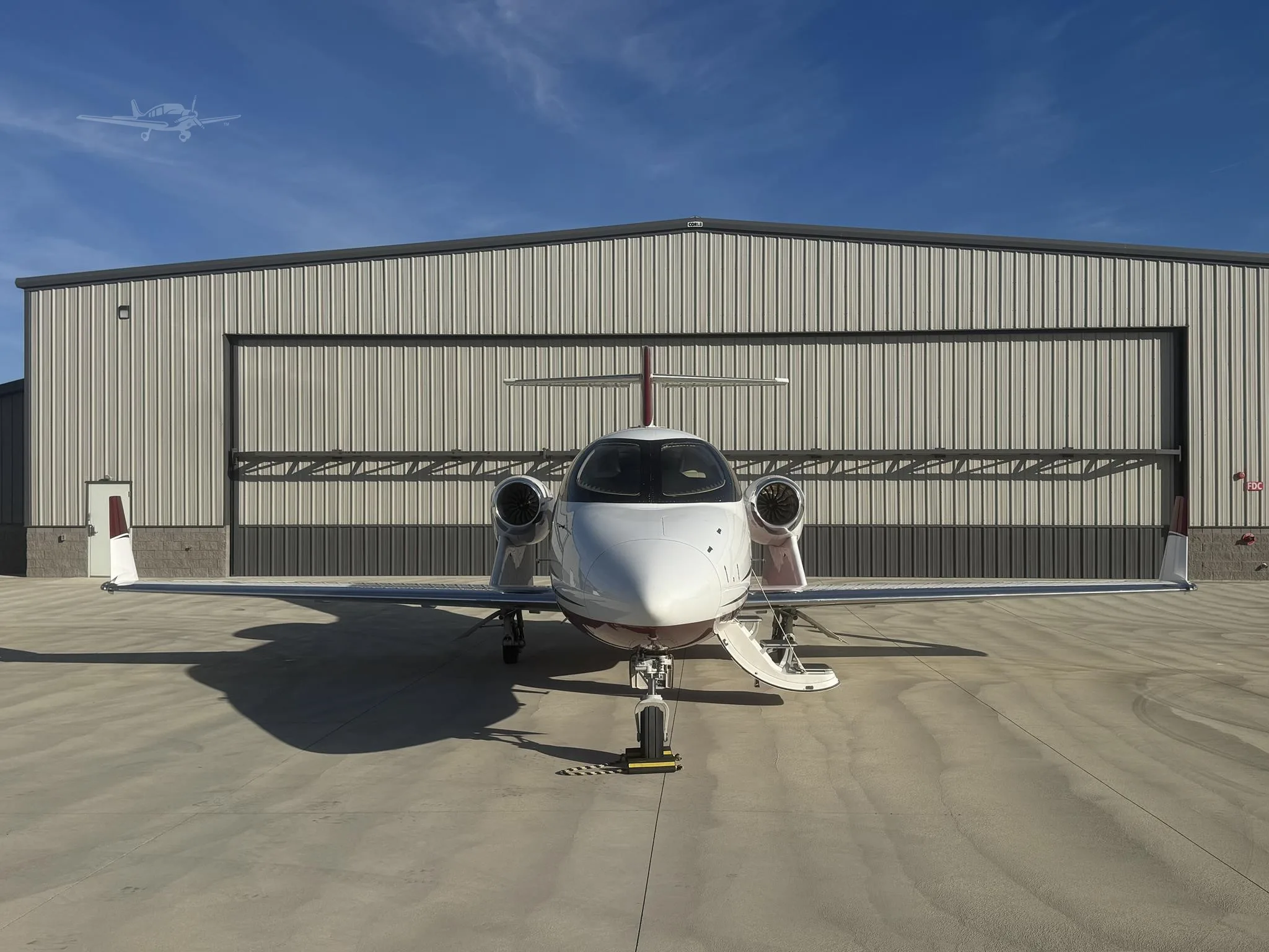 Exterior view of a 2020 HONDA JET ELITE S, N677JT.
