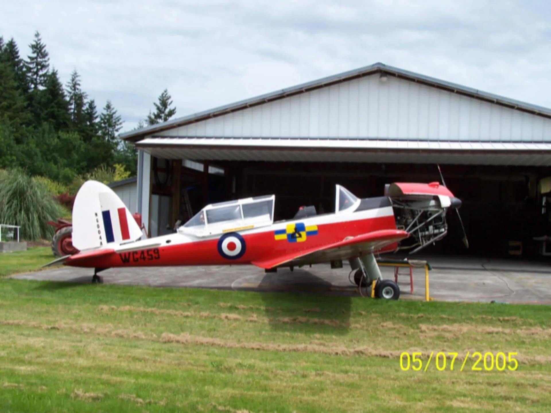 Exterior view of a 1951 de Havilland DHC-1 Series 22, N6004A.