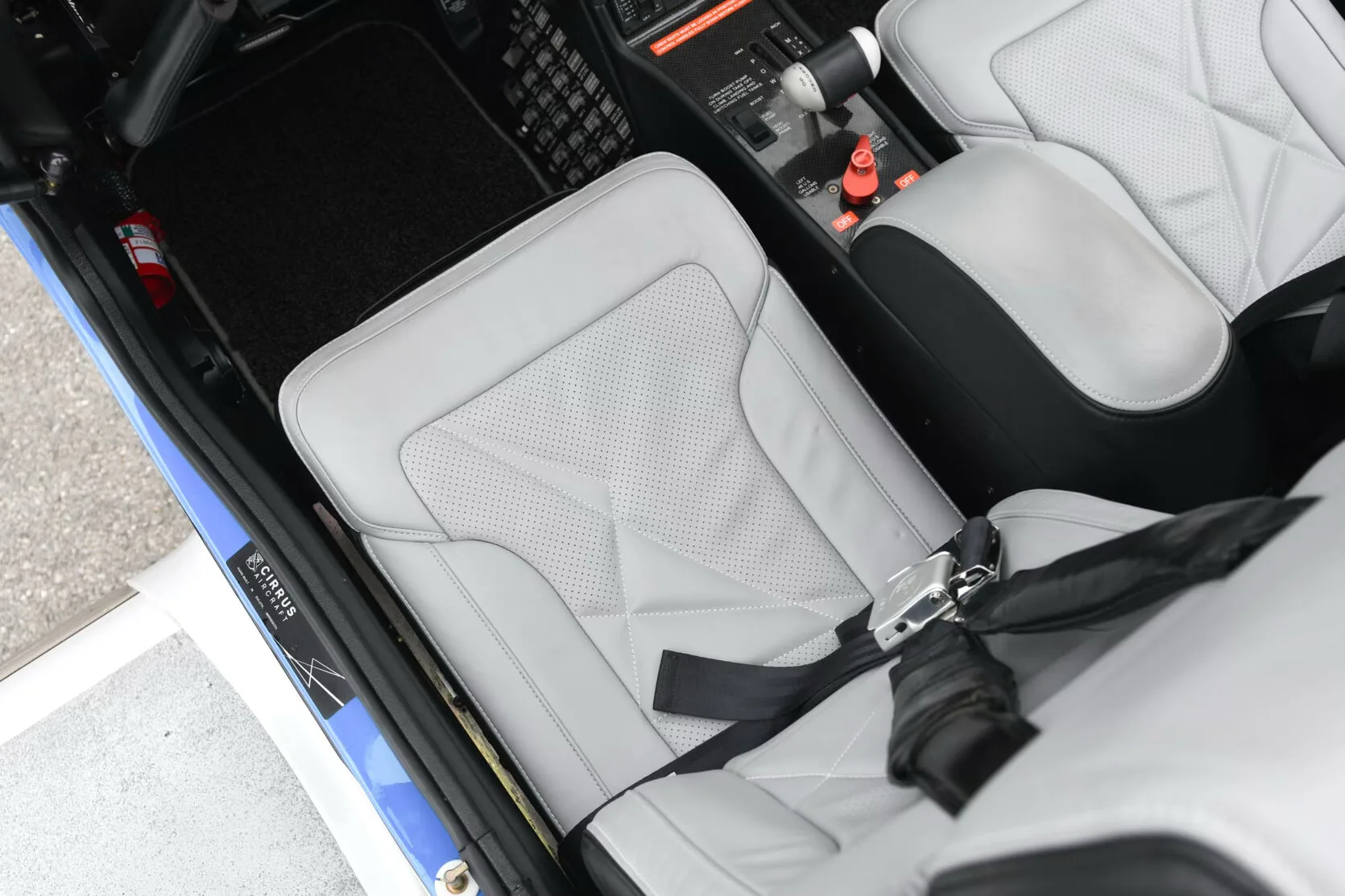 Cabin interior of a 2021 Cirrus SR22-G6 TURBO.
