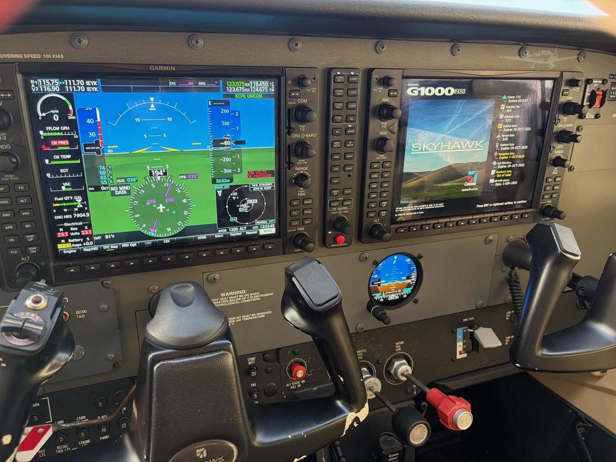 Cockpit and instrument panel of a 2013 CESSNA 172S SKYHAWK SP.
