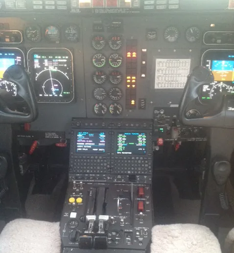 Cockpit and instrument panel of a 2004 Hawker 400XP.