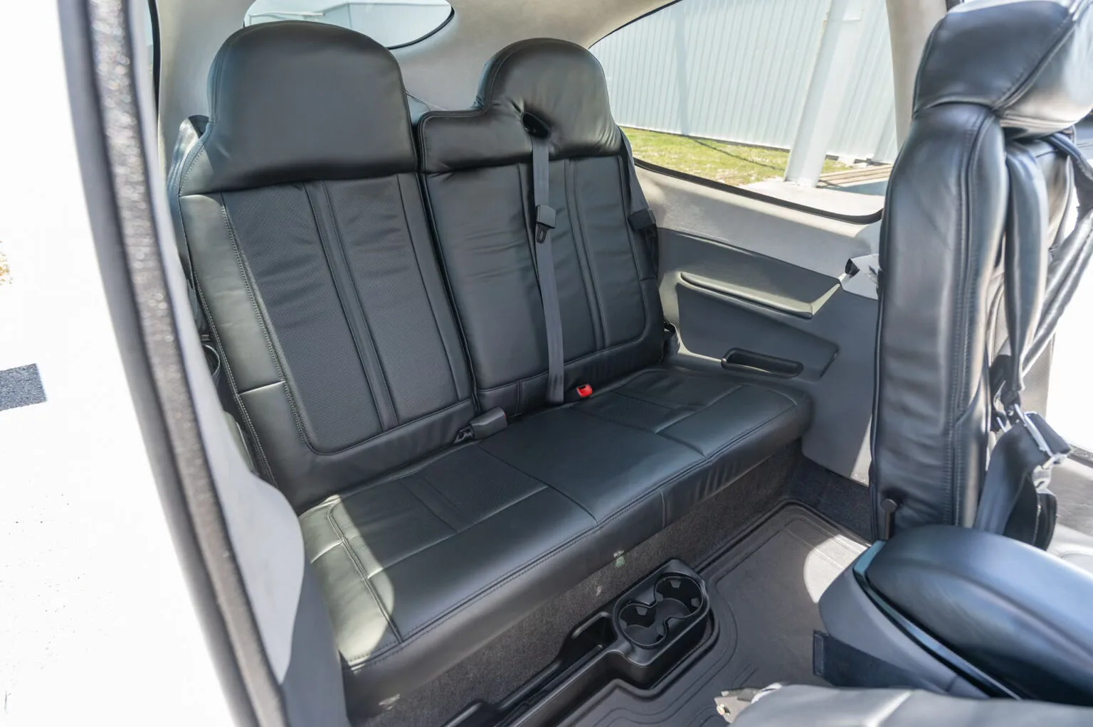 Cabin interior of a 2025 Cirrus SR20-G7+.