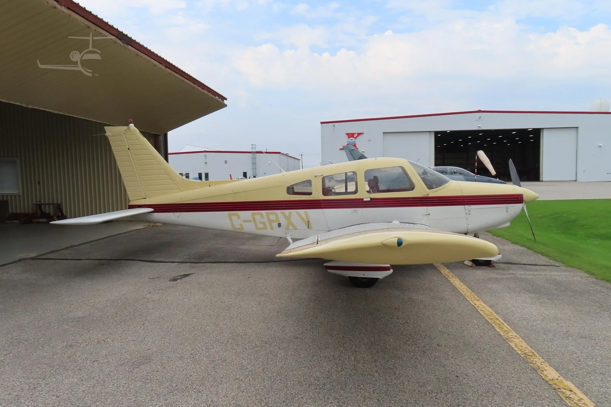 C-gpxv - 1976 Piper Warrior