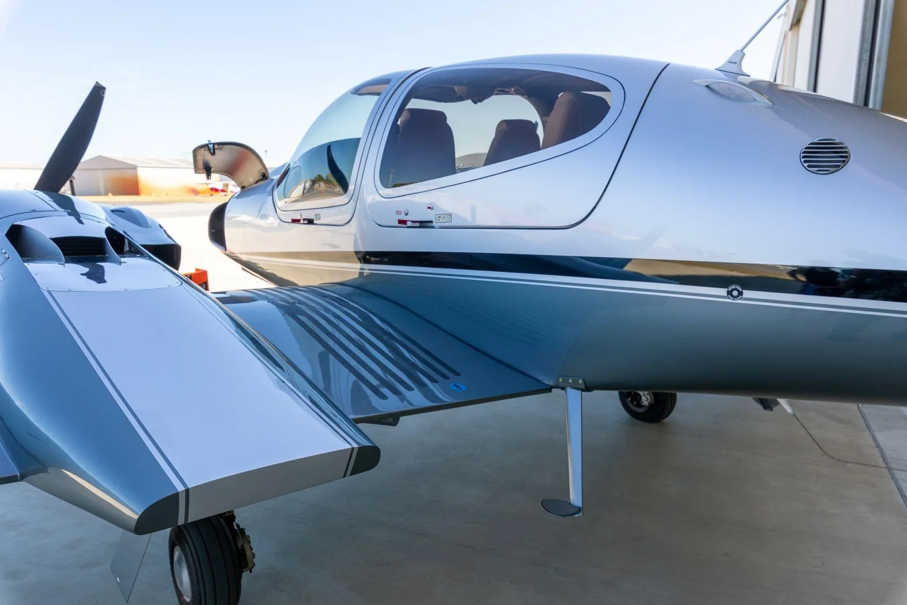 2022 Diamond DA42 VI
