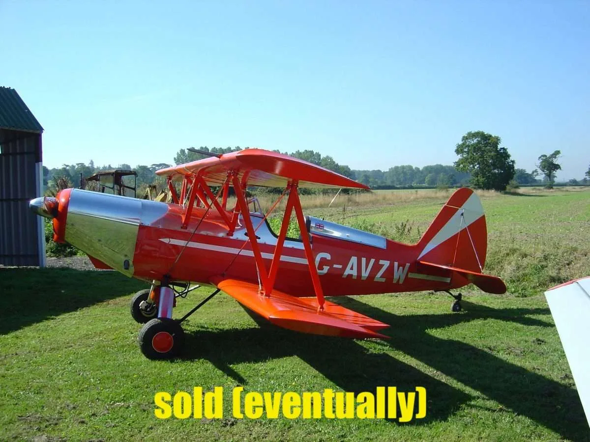 Exterior view of a 1951 Piper PA18 Supercub 150 / L21B.