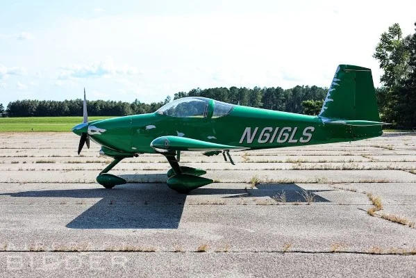 Exterior view of a 2013 Vans RV9, RV-9A.