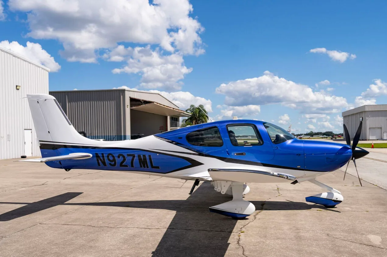Exterior view of a 2025 Cirrus SR22T.