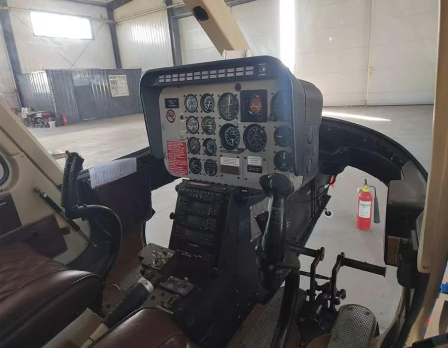 Cockpit and instrument panel of a 2009 BELL 206L-4.