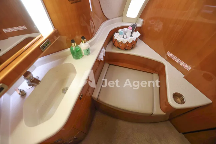 Cabin interior of a 2011 Embraer legacy 650 2.