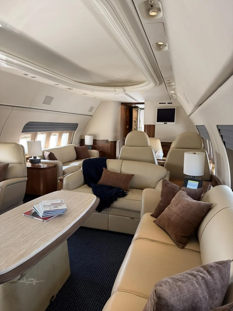 Cabin interior of a 1967 BOEING 727-100 EXECUTIVE.