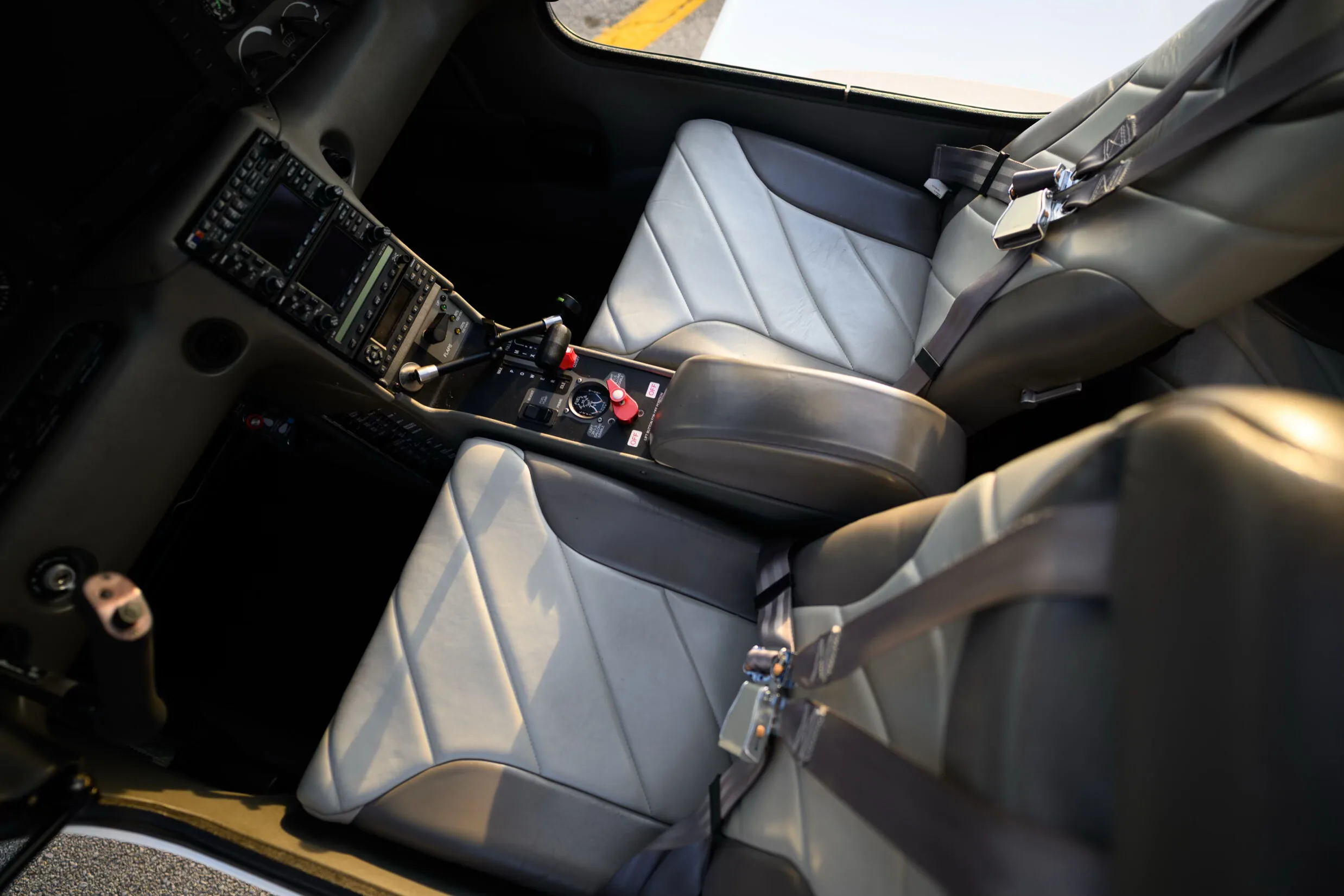 Cabin interior of a 2002 Cirrus SR20 G1.