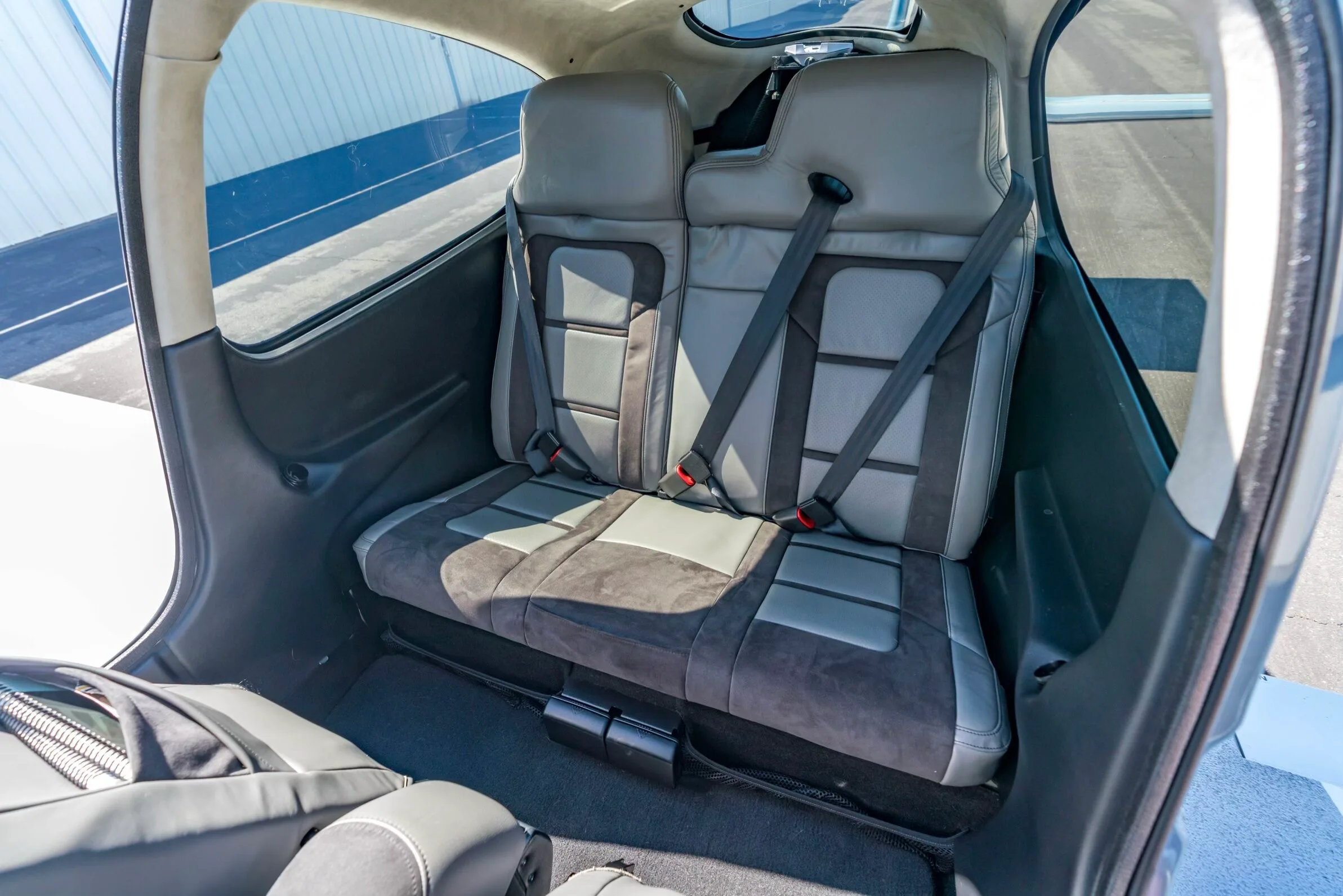 Cabin interior of a 2020 Cirrus SR22-G6 TURBO.