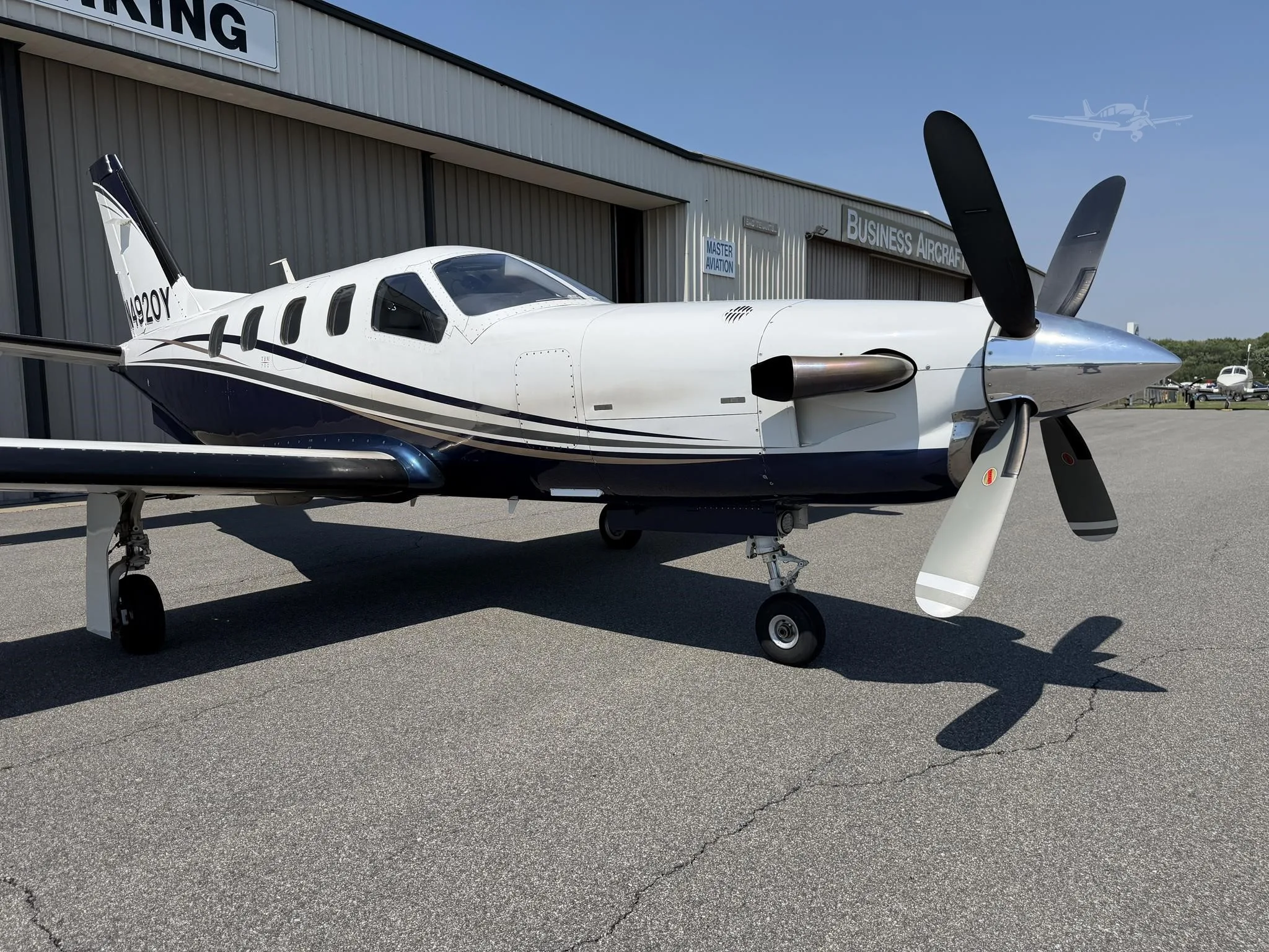 Exterior view of a 2000 DAHER TBM 700B, N4920Y.