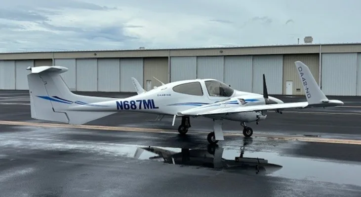 Marketing image of a 2007 Diamond TwinStar DA42.
