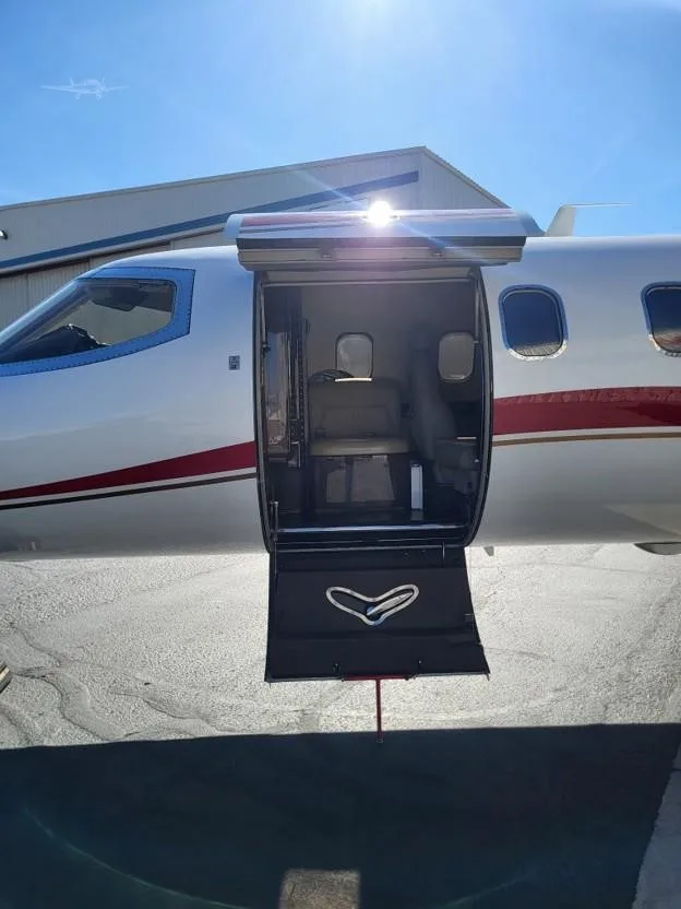 Exterior view of a 1994 LEARJET 31A, N37BM.