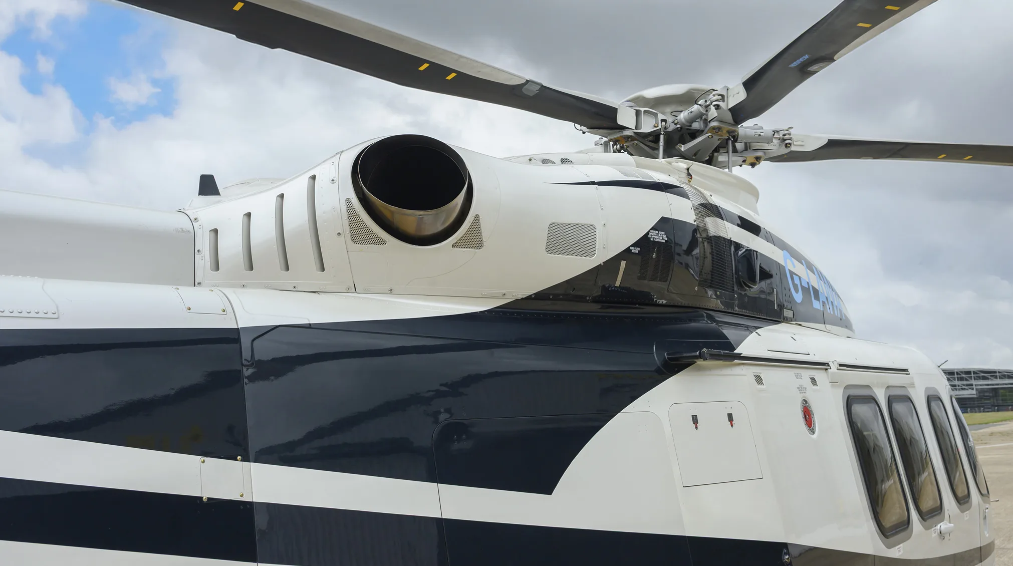 Exterior view of a 2013 Leonardo AW139.