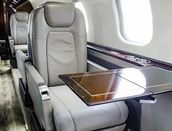 Cabin interior of a 2011 LEARJET 60XR.
