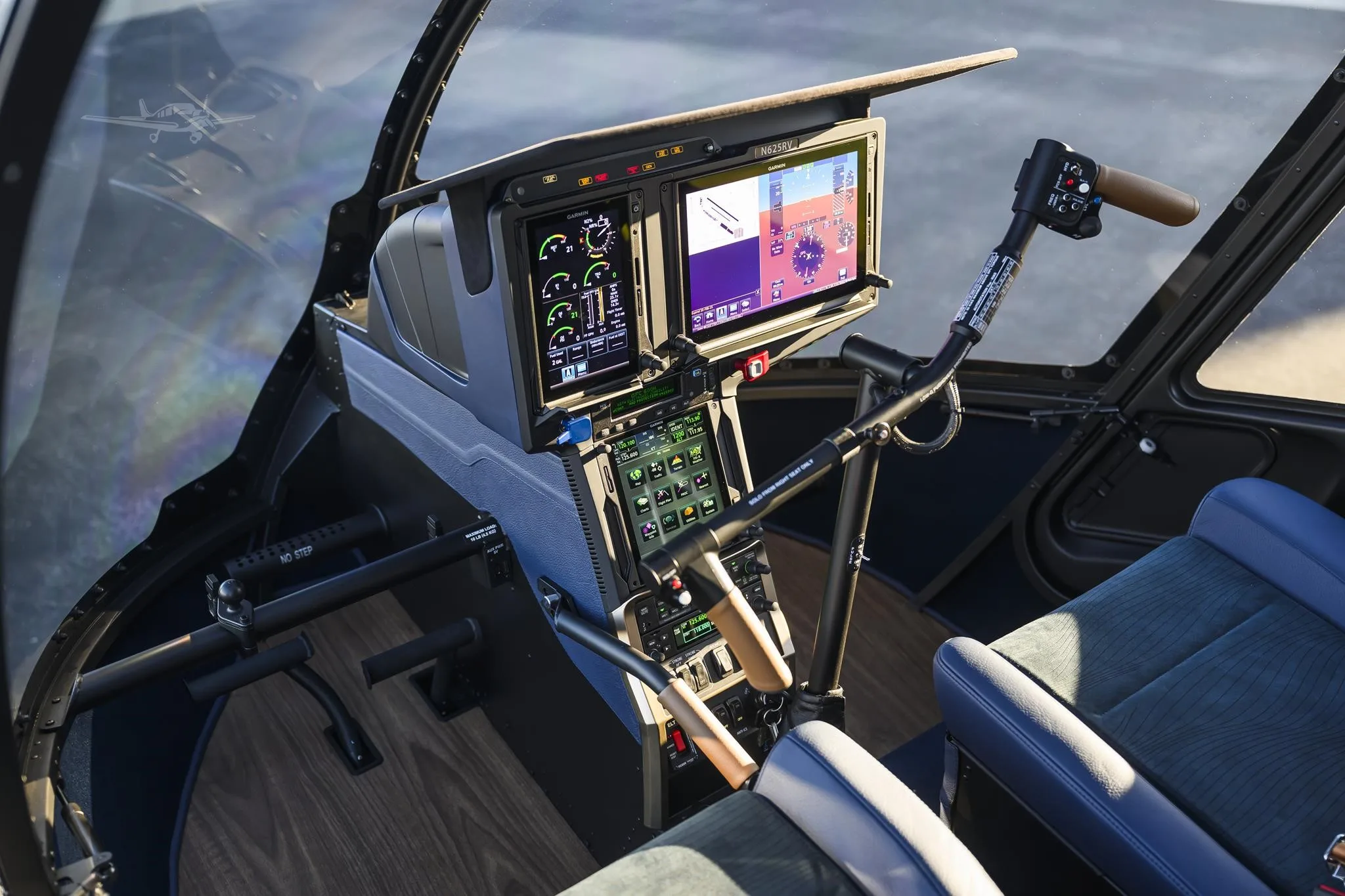 Avionics suite of a 2027 ROBINSON R66 NXG.