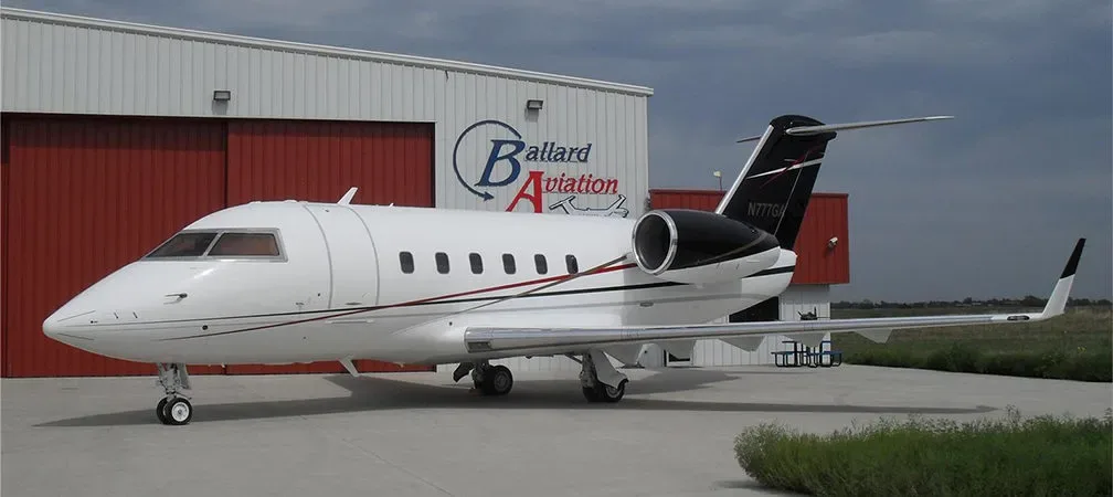 Cockpit and instrument panel of a 1982 Bombardier Challenger 600.