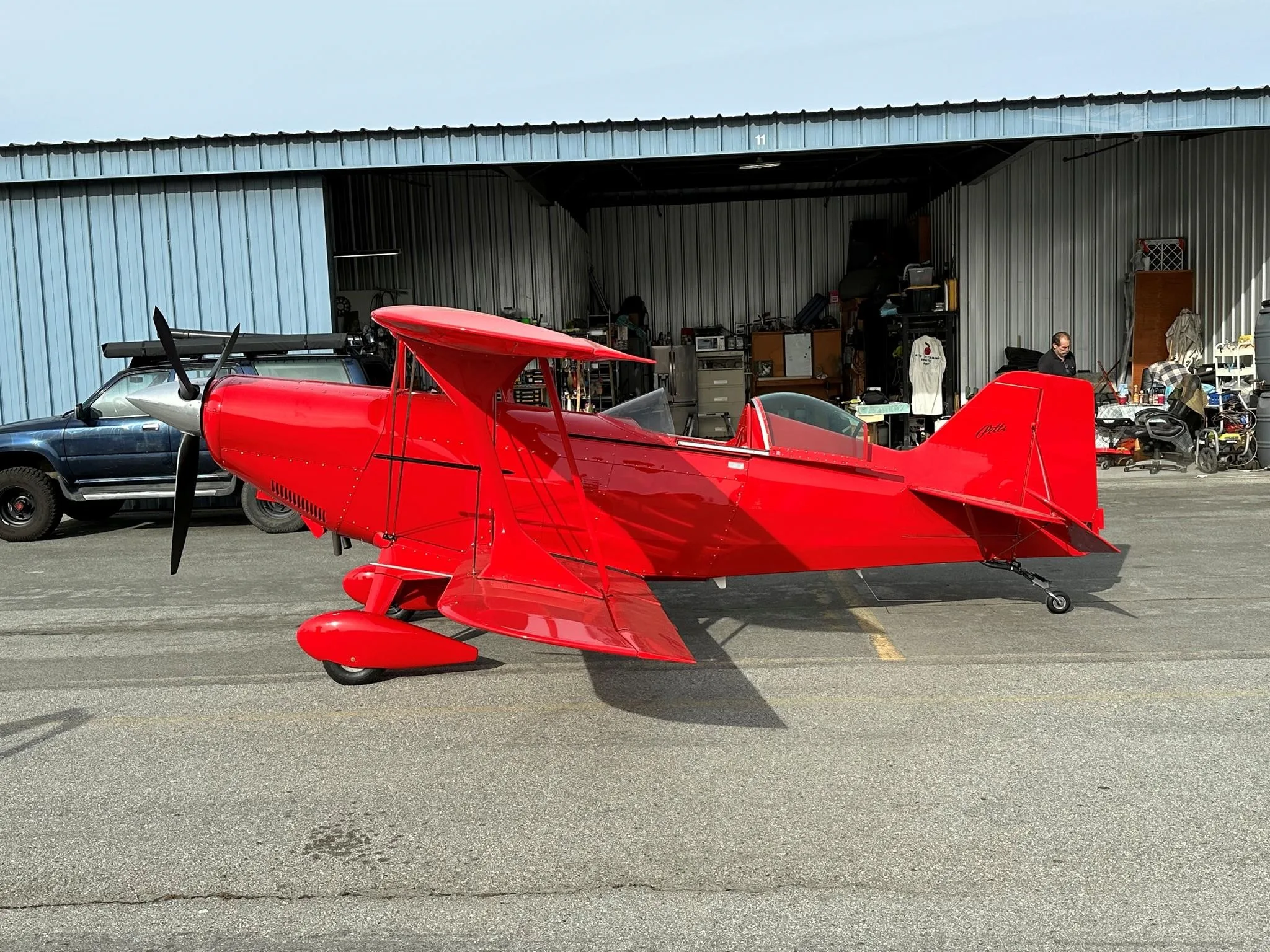 Exterior view of a 2001 PITTS S-2C, N15TA.