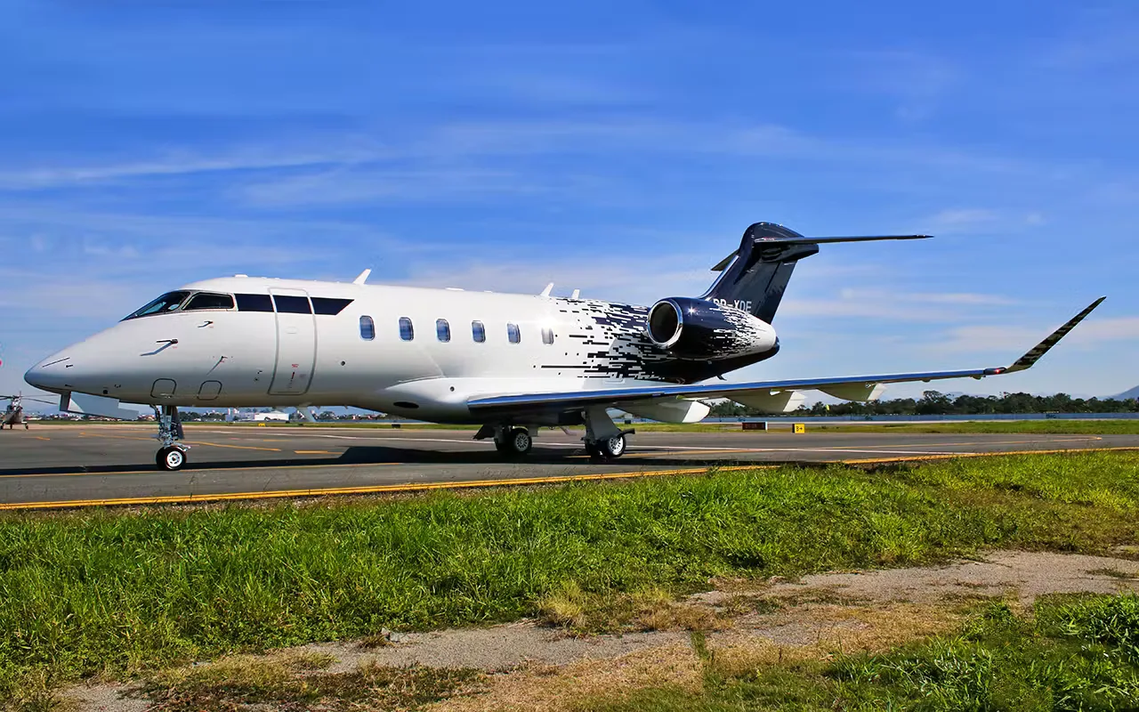 Exterior view of a 2018 Bombardier Challenger 350.