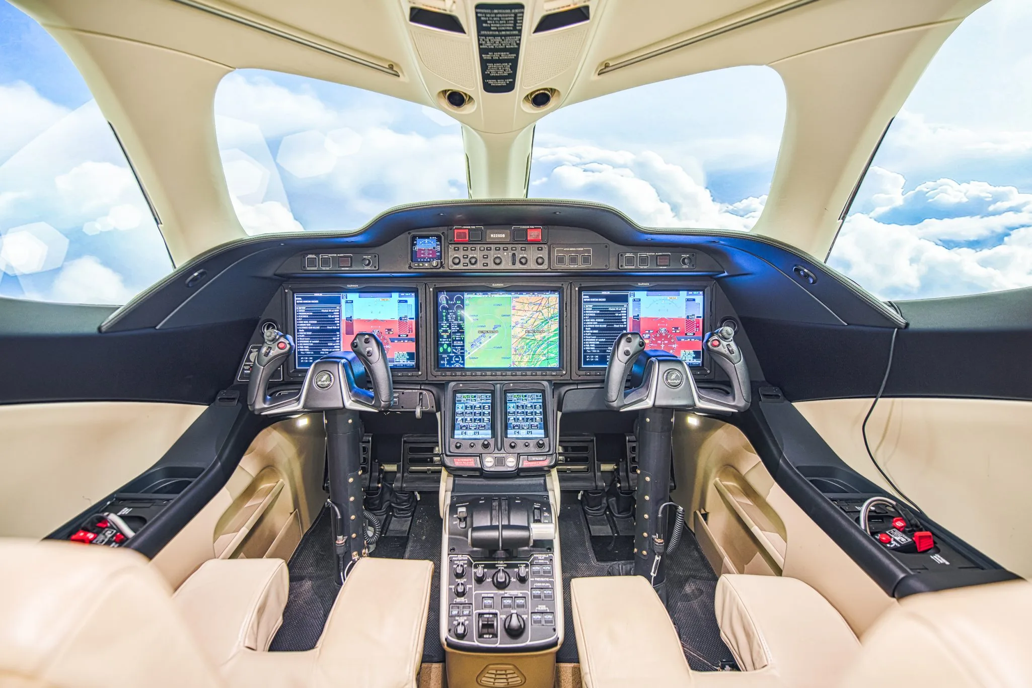 Avionics suite of a 2017 Honda Jet.