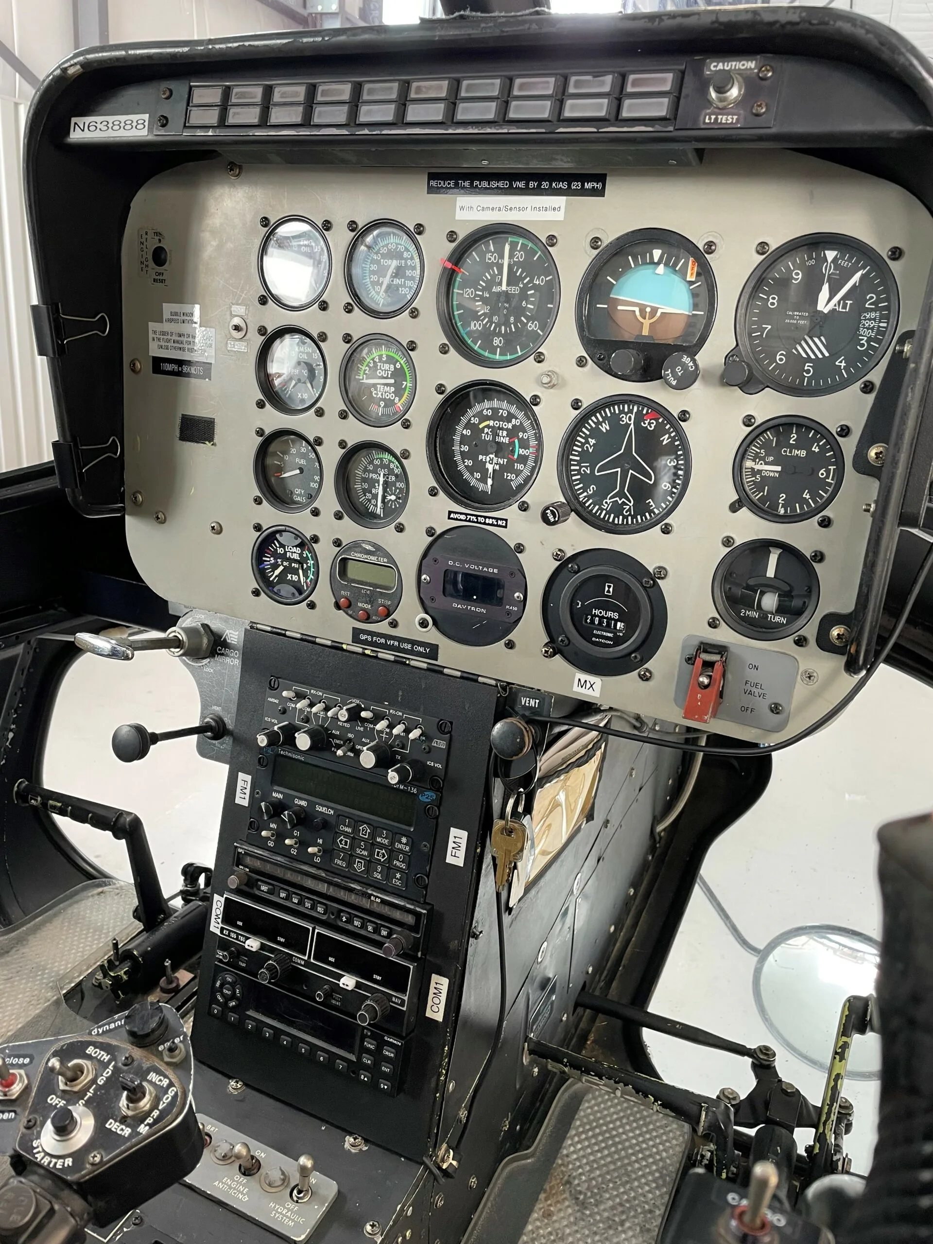 Cockpit and instrument panel of a 1987 Bell 206B3.