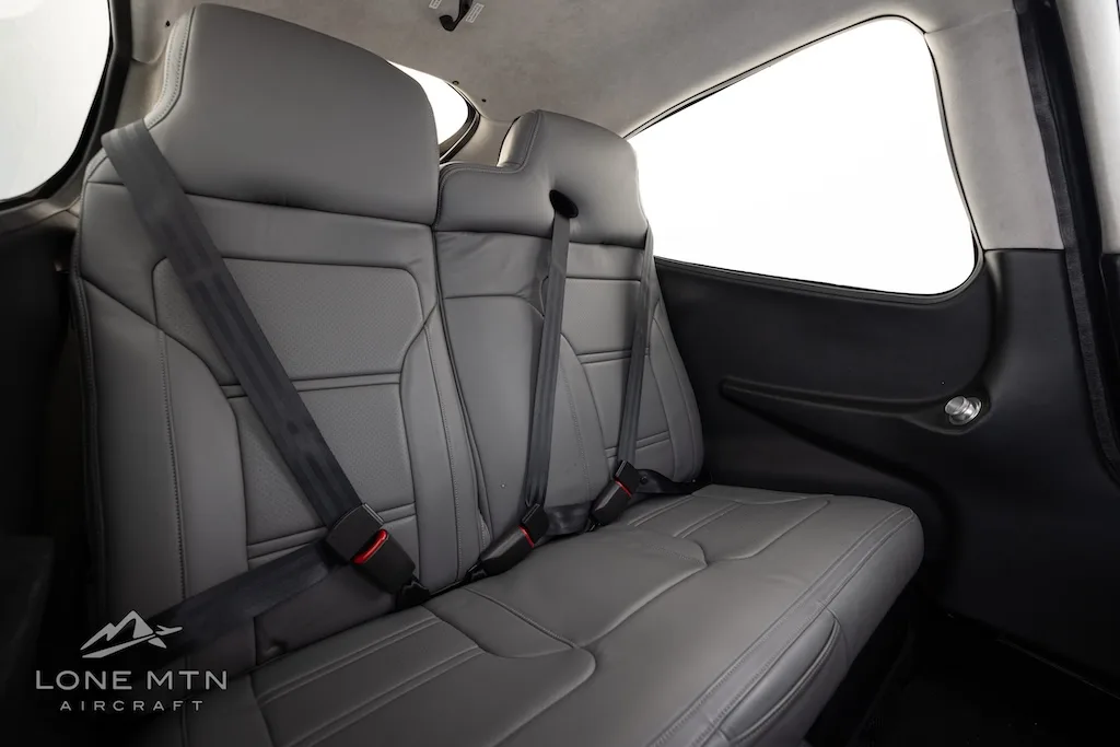 Cabin interior of a 2021 Cirrus SR22T G6.