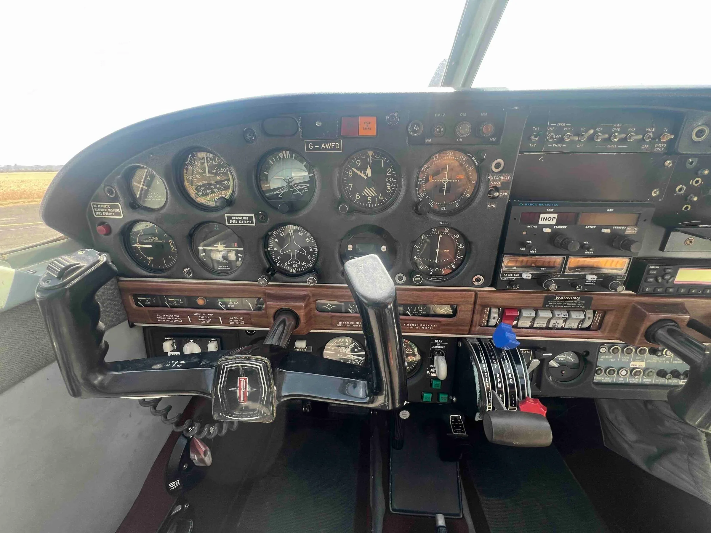 Cockpit and instrument panel of a 1968 Piper PA-28R-180 Arrow.