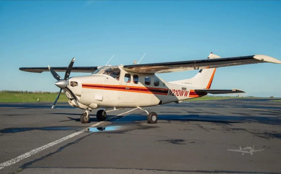 Exterior view of a 1982 CESSNA P210N, N210WW.