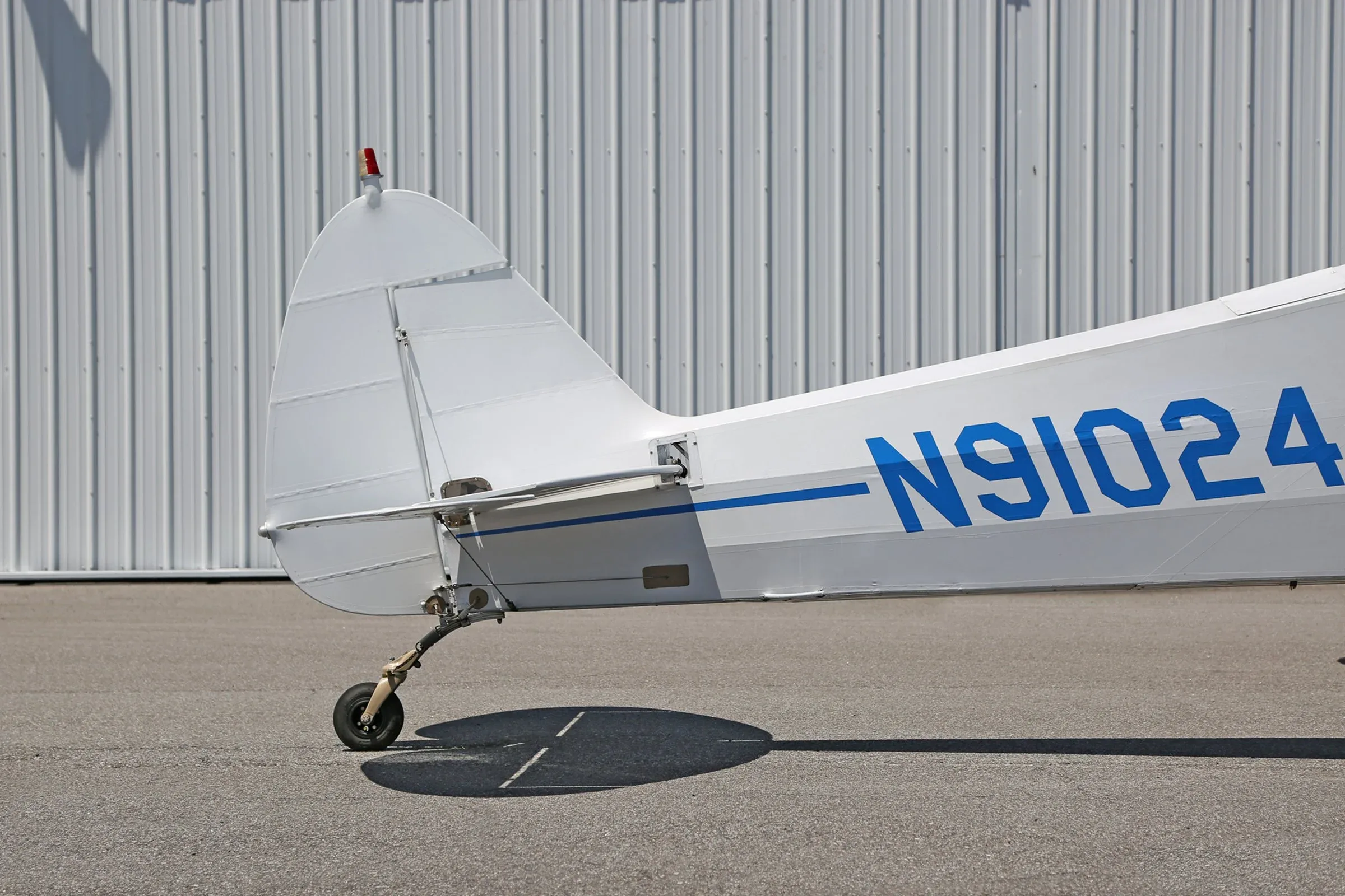 Exterior view of a 1981 Piper Super Cub.