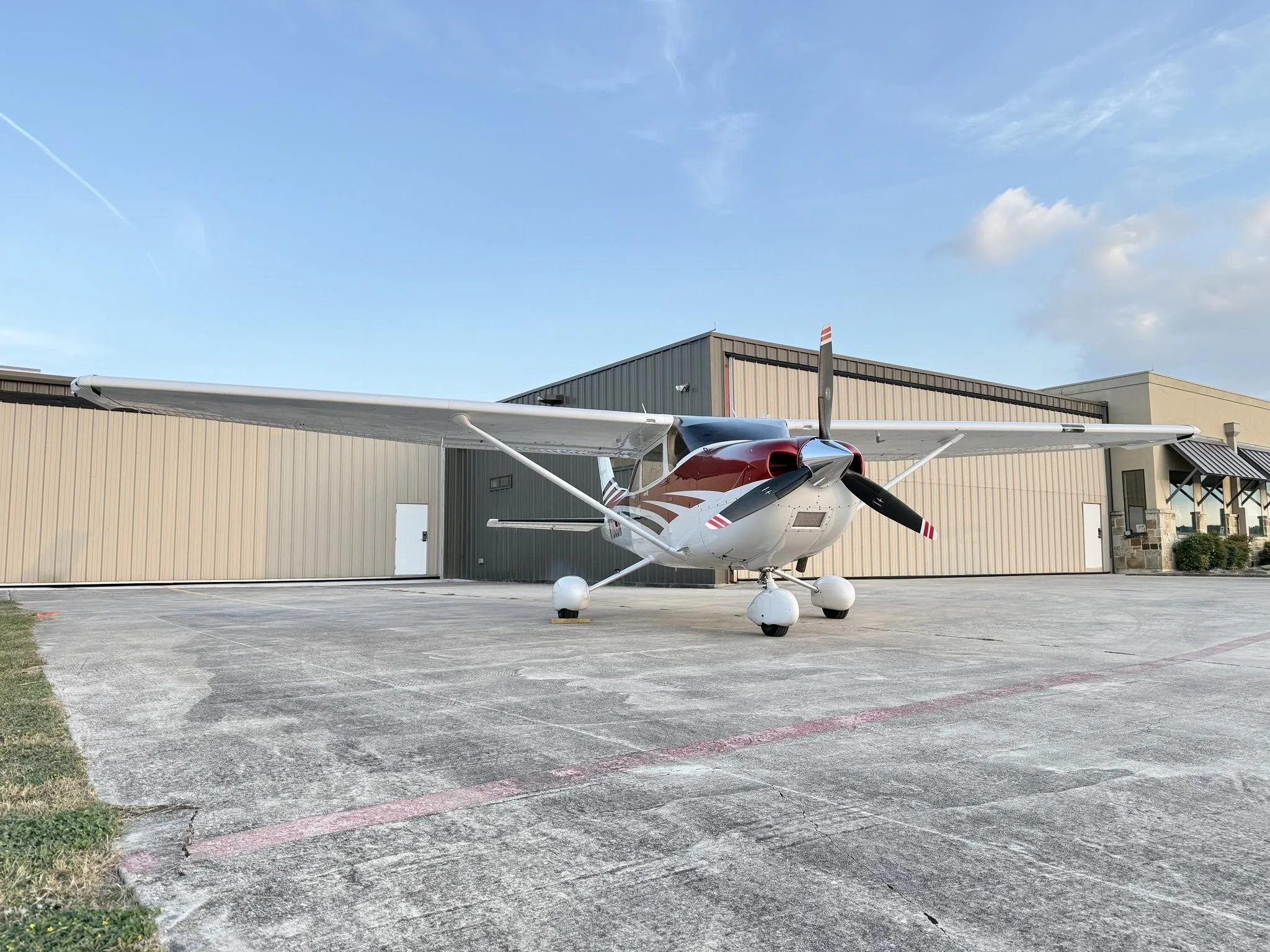 Marketing image of a 2006 CESSNA TURBO 182T SKYLANE.