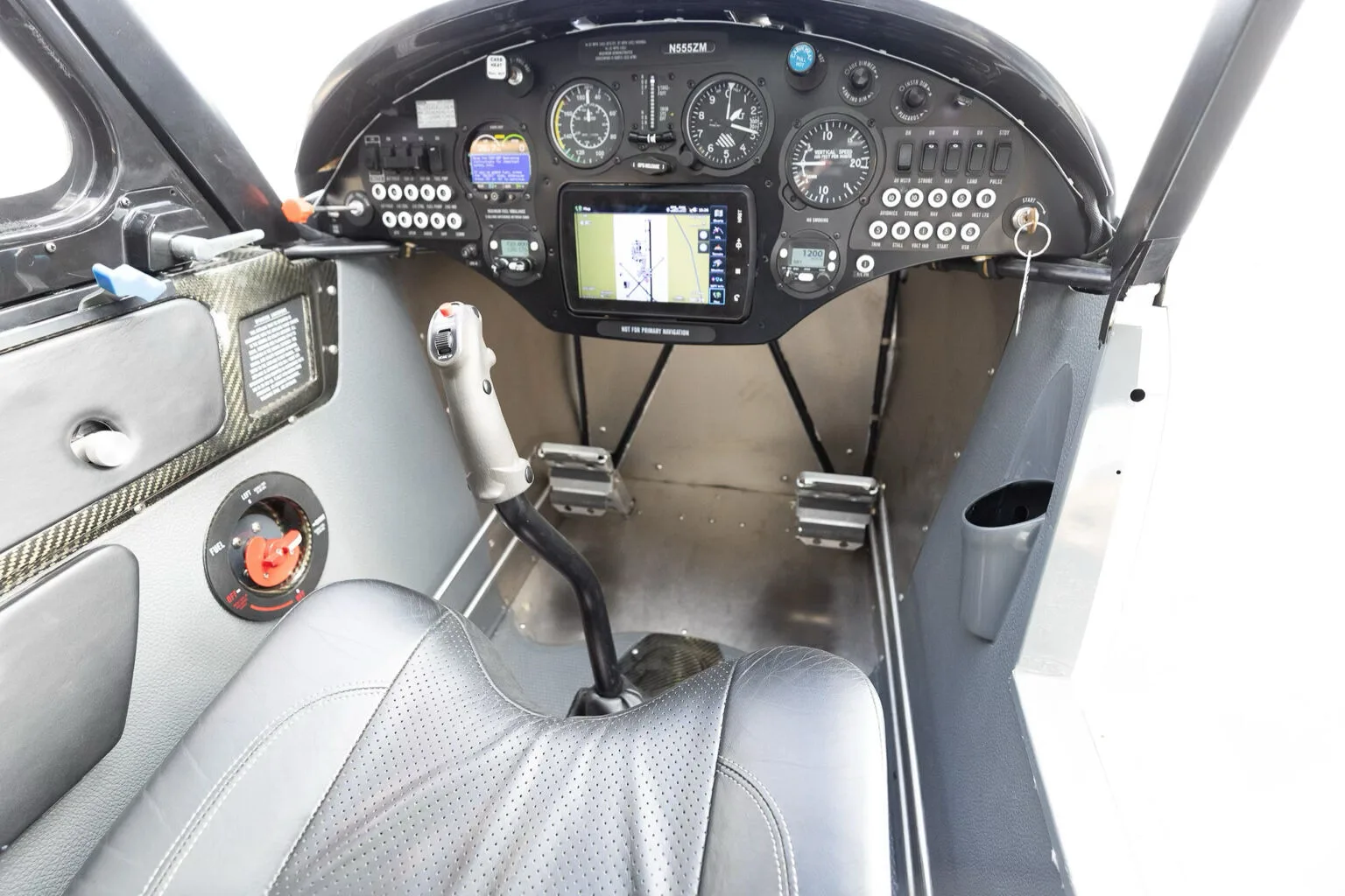 Cockpit and instrument panel of a 2016 CubCrafters XCUB.